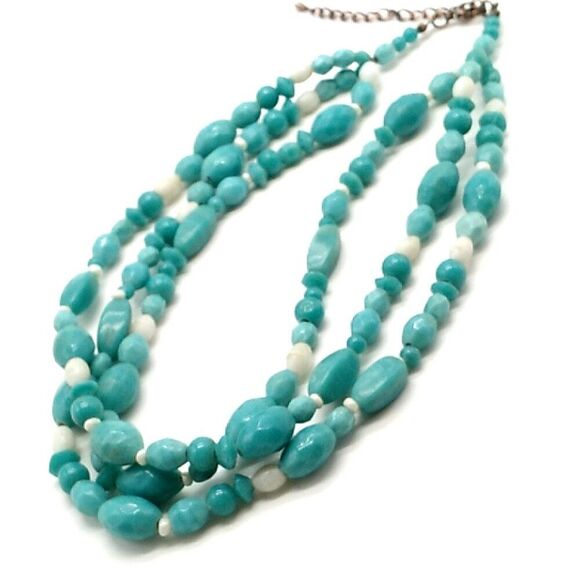 Triple Strand Faux Turquoise (Dyed Howlite) & White Beaded Necklace - Picture 4 of 12